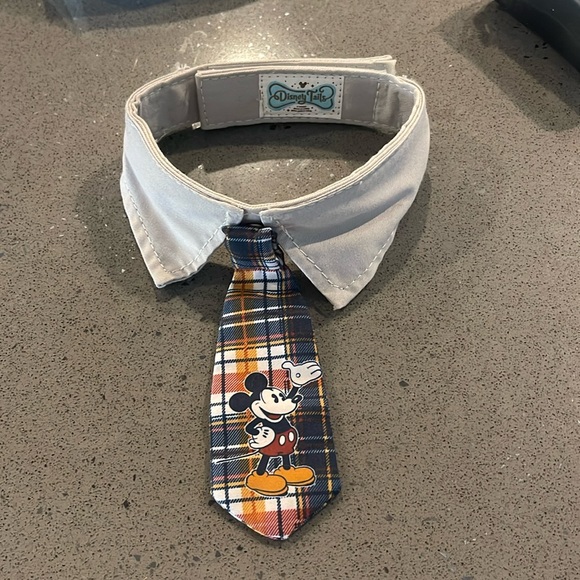Disney Pet Collar * Mickey Tie * NWOT - Picture 1 of 5